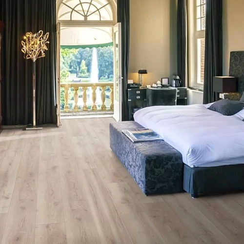 ДУБ ГОРНЫЙ БЕЖЕВЫЙ ЛАМИНАТ  KRONOTEX  MAMMUT PLUS ламинат для пола